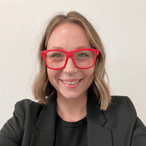 Meet your Posher, Toni